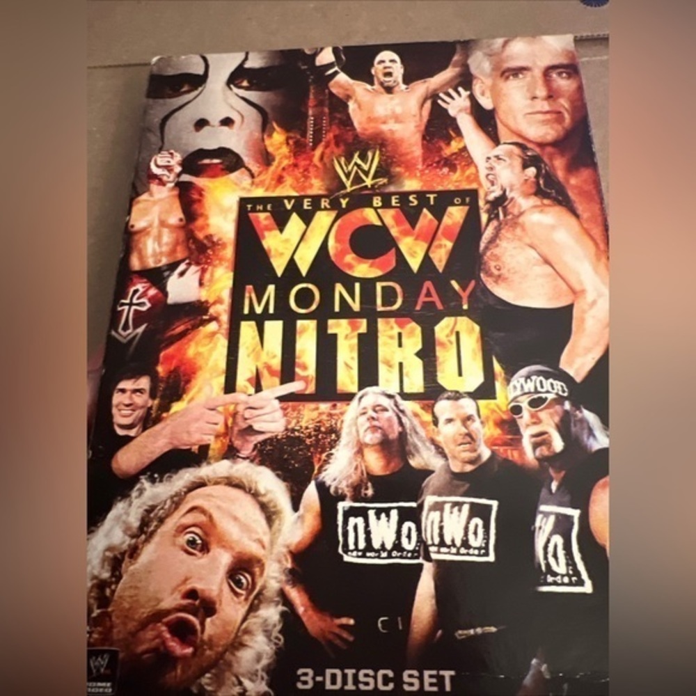 WWE: The Very Best of WCW Monday Nitro (DVD, 2011, 3-Disc Set)